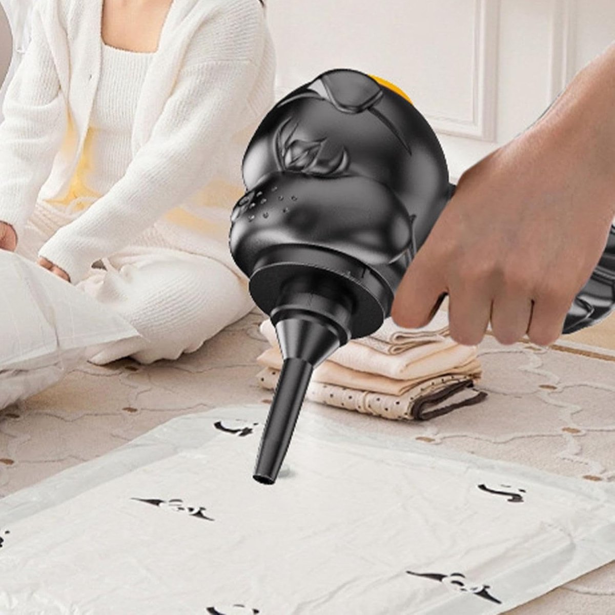 4 in 1 Portable Car Vacuum Cleaner with Blower | USB Rechargeable Wireless Handheld Car Vacuum Cleaner Vacuum Cleaner - #Royalkart#Car vacuum cleaner