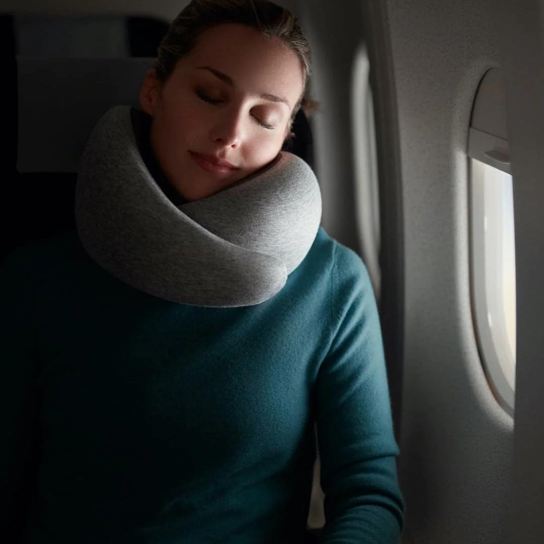 comfortable travel neck pillow