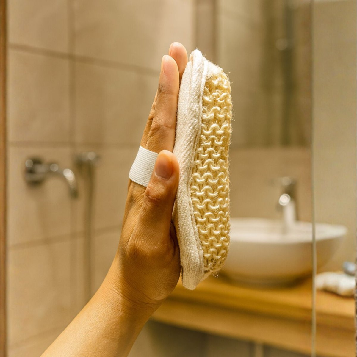 KALLISTO Wooden Bath Brush with Hand Loofah Loofah - Royalkartbath brush